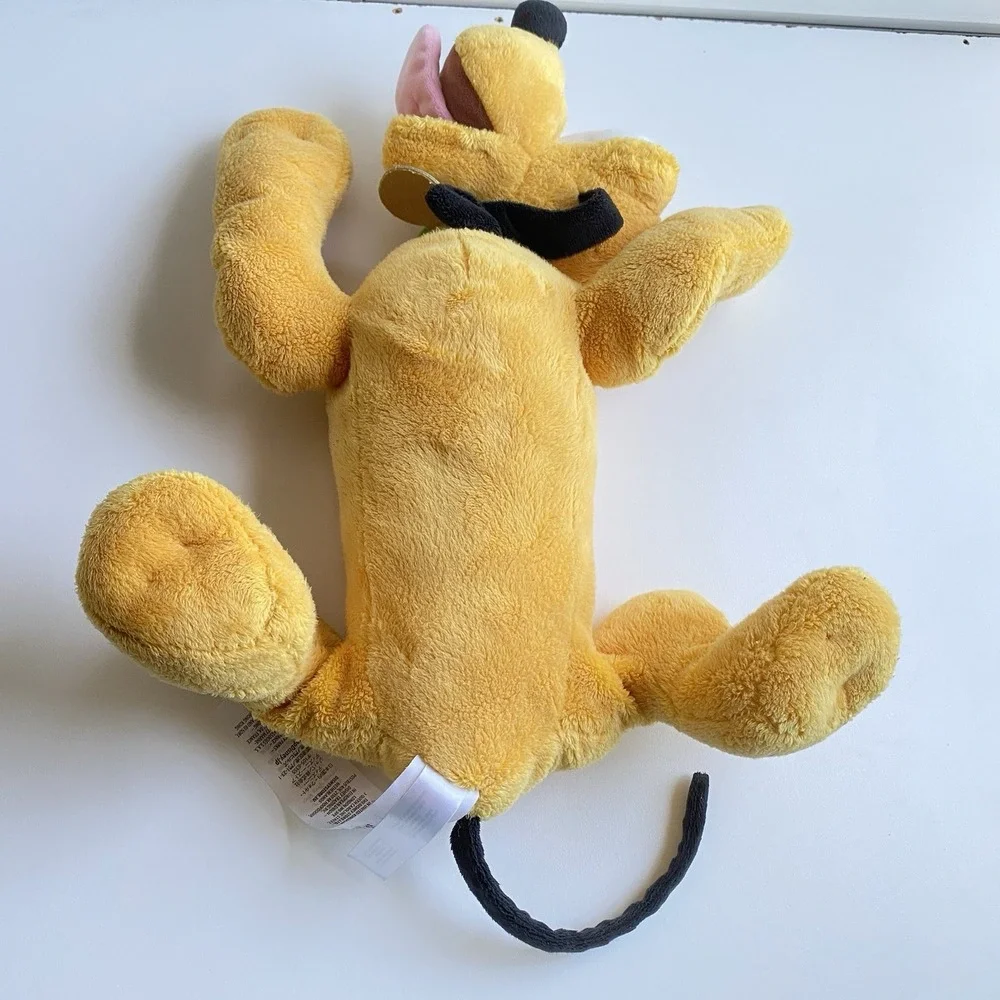 Disney Store PLUTO 16